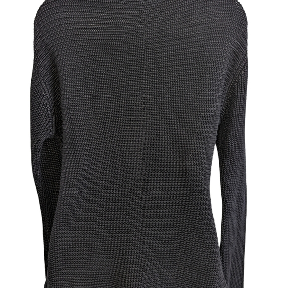 Salvatore Ferragamo Women's Black Silk Turtlerneck Knit Sweater ...Size M - Picture 5 of 9